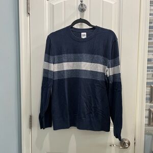 Gap men’s crewneck striped sweater in blue and gray. Size small.